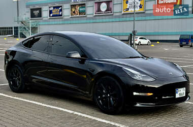 Седан Tesla Model 3 2022 в Одесі
