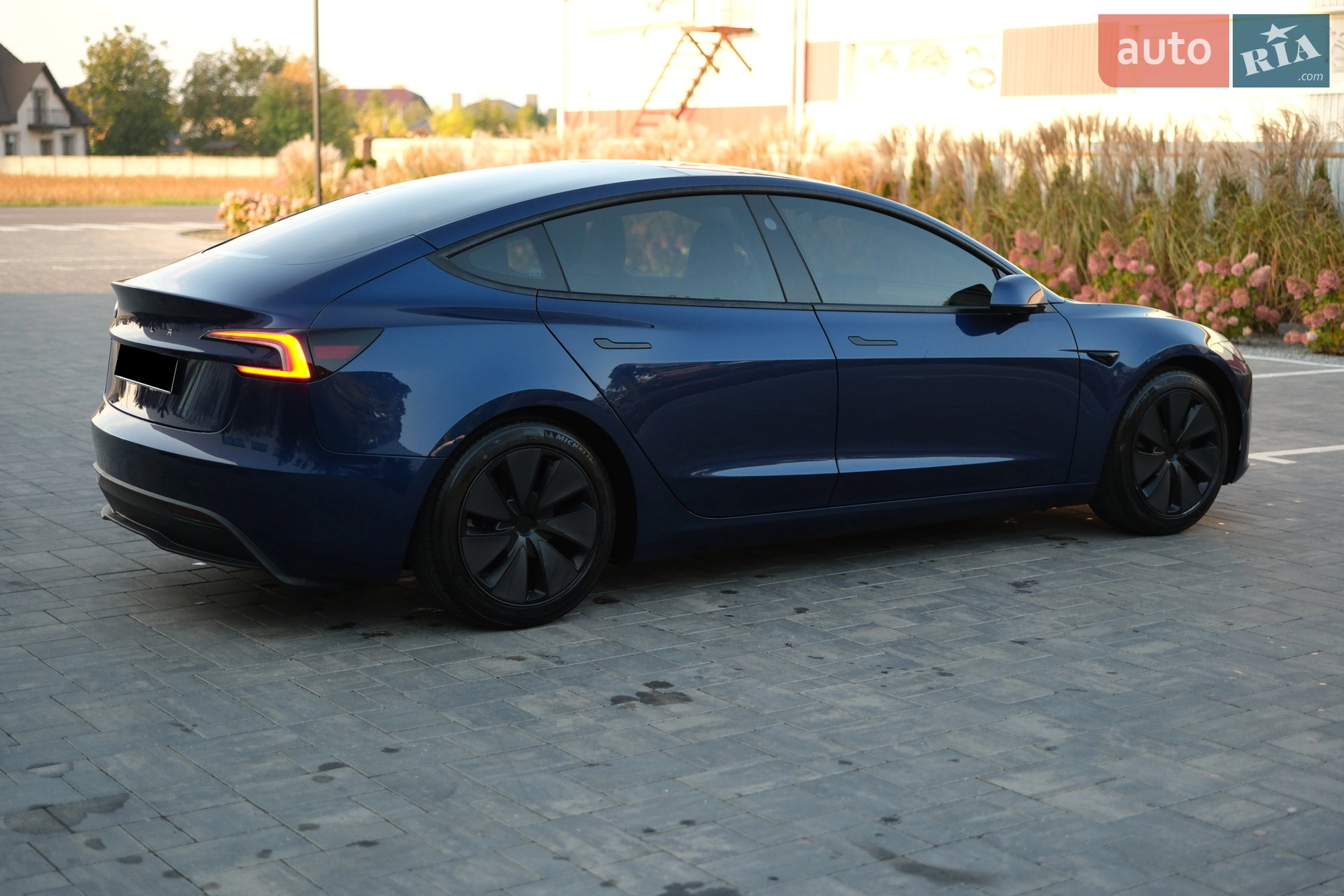 2024 Tesla Model 3 - мініатюра 5