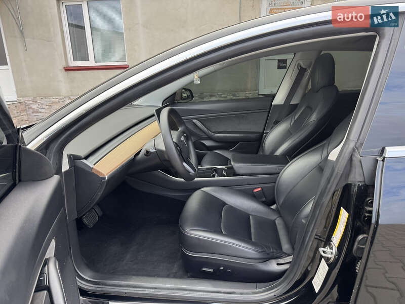 Седан Tesla Model 3 2019 в Луцьку фото 14 Седан Tesla Model 3 2019 в Луцьку