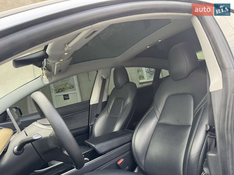 Седан Tesla Model 3 2019 в Луцьку фото 17 Седан Tesla Model 3 2019 в Луцьку