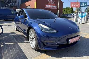 Седан Tesla Model 3 2019 в Києві
