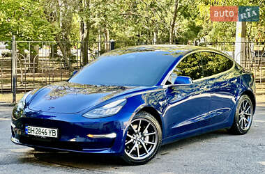 Седан Tesla Model 3 2019 в Одессе