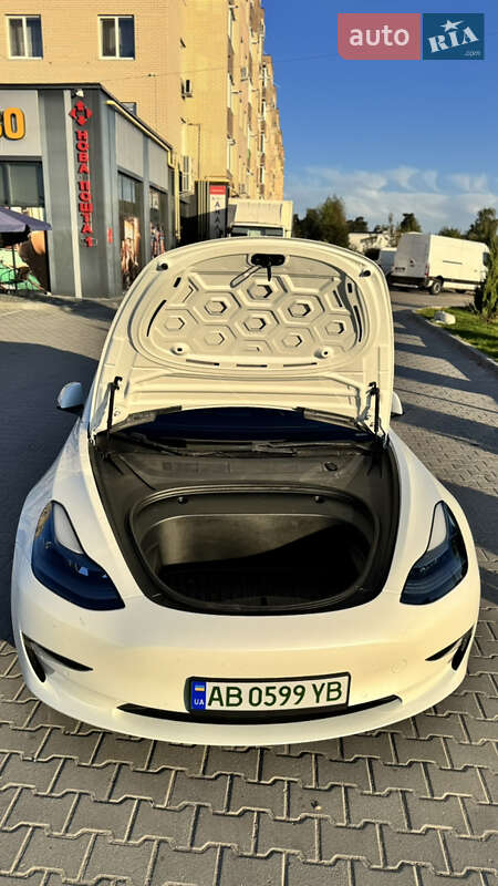 Седан Tesla Model 3 2021 в Вінниці фото 16 Седан Tesla Model 3 2021 в Вінниці