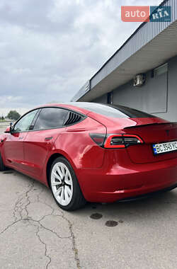 Седан Tesla Model 3 2022 в Львові