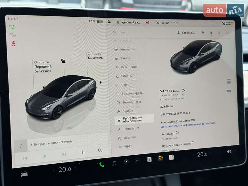 Седан Tesla Model 3 2023 в Ровно