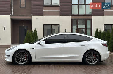 Седан Tesla Model 3 2019 в 