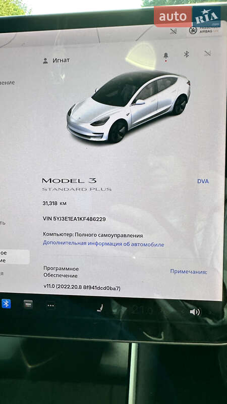 Седан Tesla Model 3 2019 в Трускавце