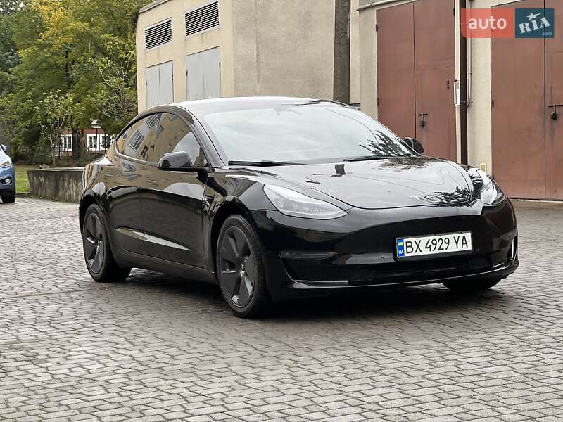 Седан Tesla Model 3 2022 в Каменец-Подольском