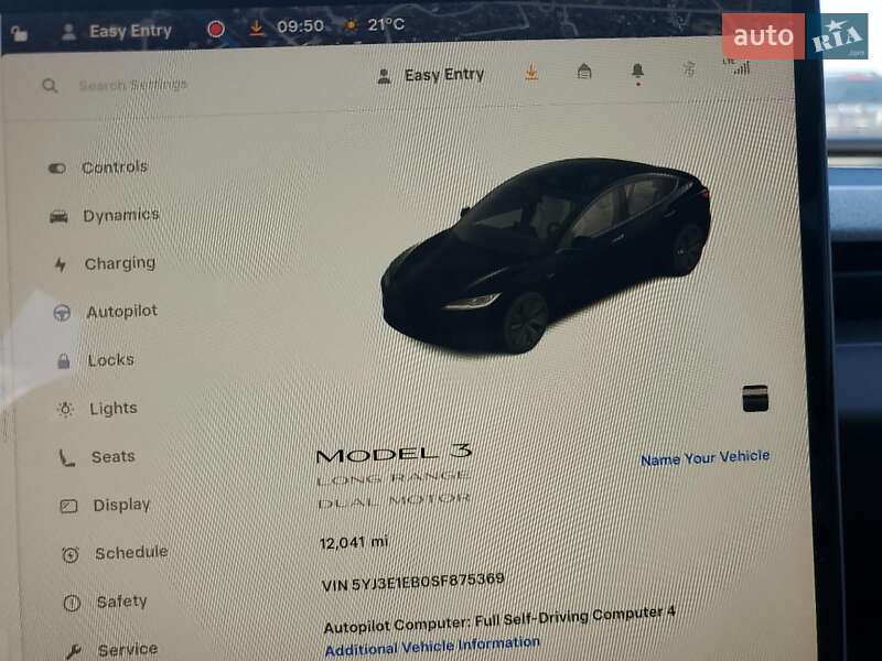 Седан Tesla Model 3 2024 в Луцьку