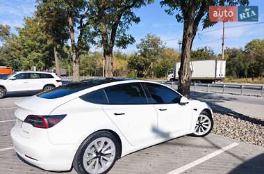 Седан Tesla Model 3 2021 в Днепре
