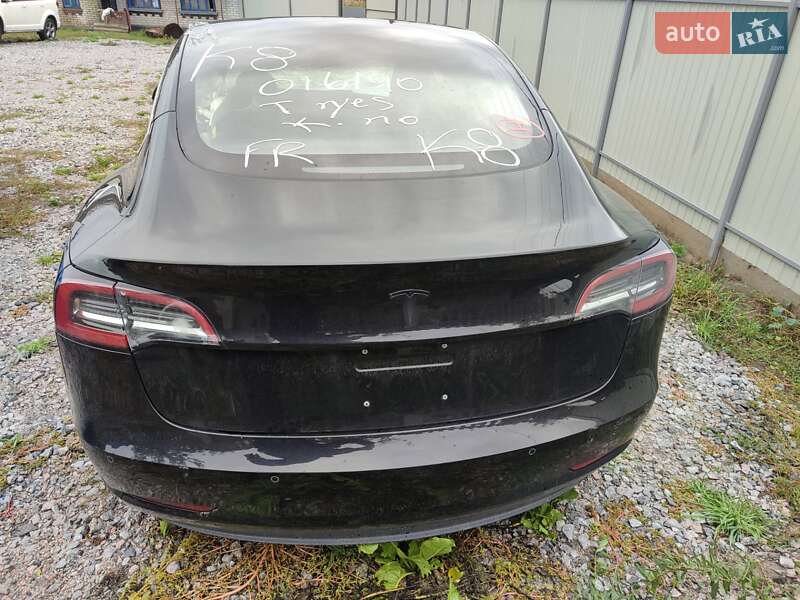 Седан Tesla Model 3 2018 в Сквирі фото 3 Седан Tesla Model 3 2018 в Сквирі