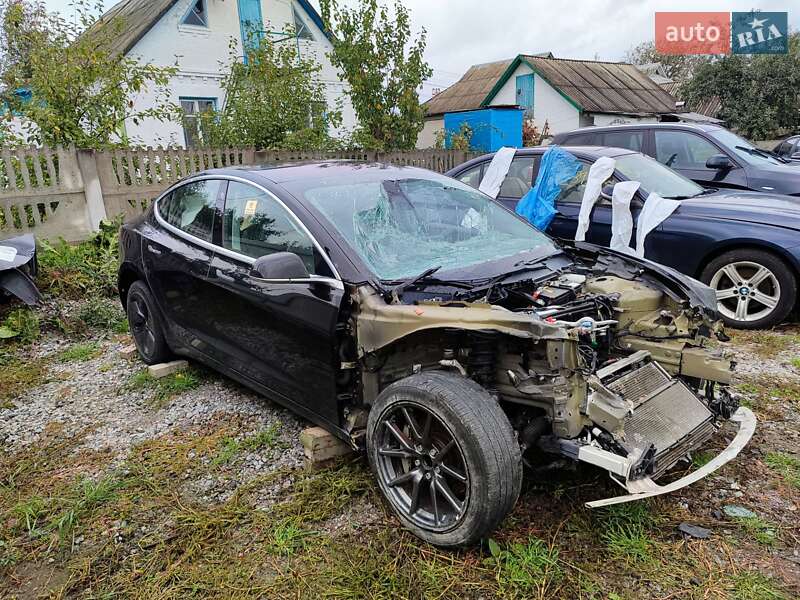 Седан Tesla Model 3 2018 в Сквирі фото 6 Седан Tesla Model 3 2018 в Сквирі