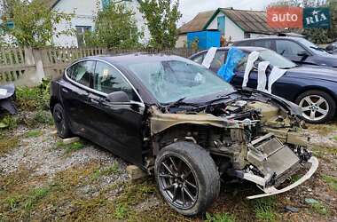 Седан Tesla Model 3 2018 в 