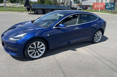 Седан Tesla Model 3 2019 в 