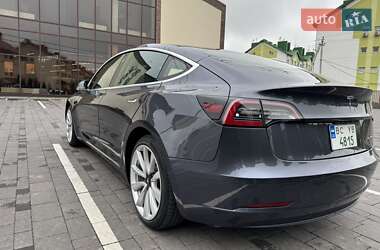 Седан Tesla Model 3 2018 в 
