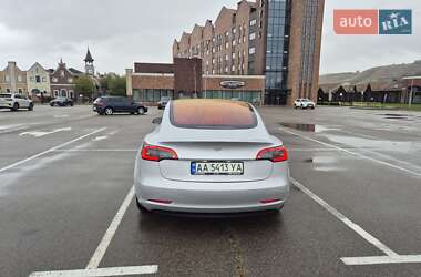Седан Tesla Model 3 2018 в 