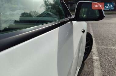 Седан Tesla Model 3 2022 в Ровно
