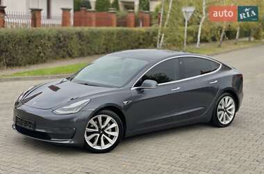 Седан Tesla Model 3 2020 в Одесі