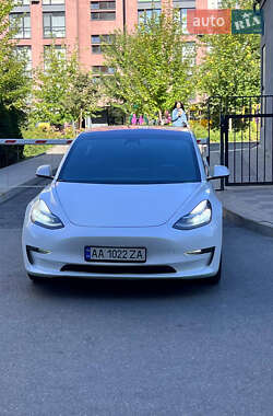 Седан Tesla Model 3 2018 в Киеве