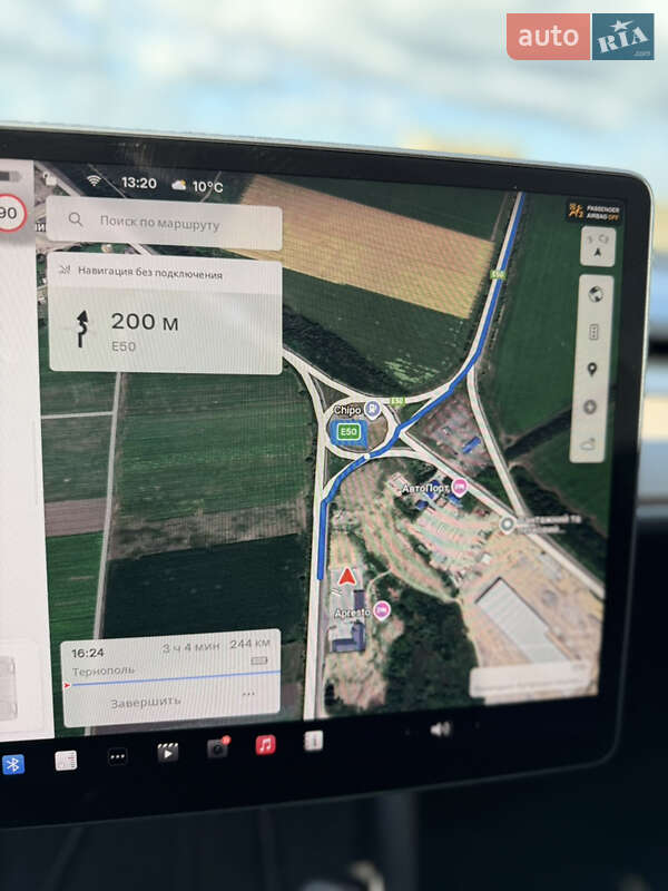 Седан Tesla Model 3 2022 в Виннице