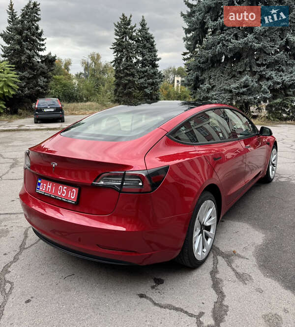 Седан Tesla Model 3 2022 в Дніпрі