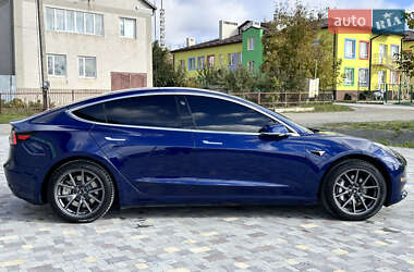 Седан Tesla Model 3 2018 в 