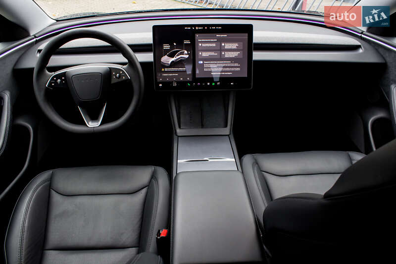 Седан Tesla Model 3 2024 в Львові фото 25 Седан Tesla Model 3 2024 в Львові