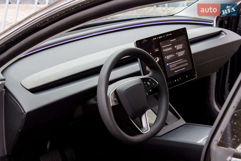 Седан Tesla Model 3 2024 в Львові фото 23 Седан Tesla Model 3 2024 в Львові