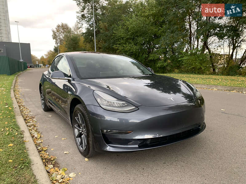 Седан Tesla Model 3 2018 в Киеве фото 8 Седан Tesla Model 3 2018 в Киеве