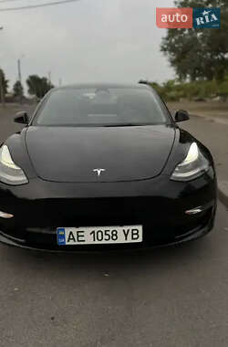 Седан Tesla Model 3 2022 в  фото 4 Седан Tesla Model 3 2022 в