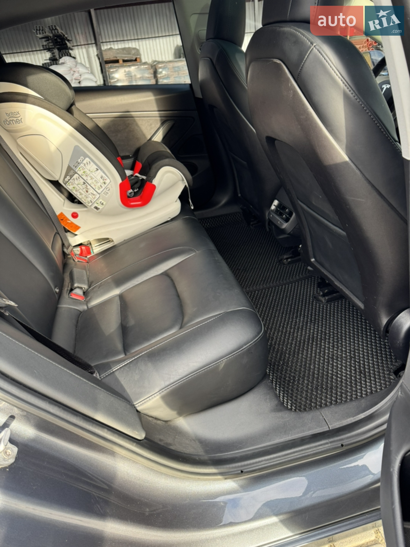 2019 Tesla Model 3 - мініатюра 18