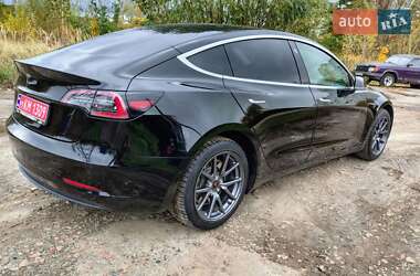 Седан Tesla Model 3 2019 в 