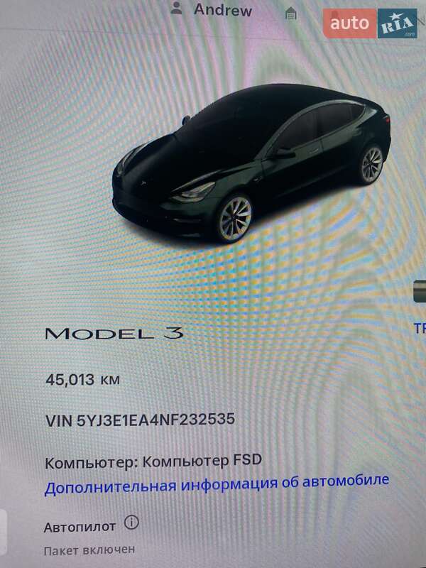 Седан Tesla Model 3 2022 в Львове