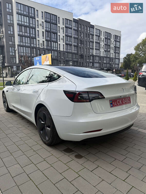 Седан Tesla Model 3 2020 в Ужгороде фото 3 Седан Tesla Model 3 2020 в Ужгороде