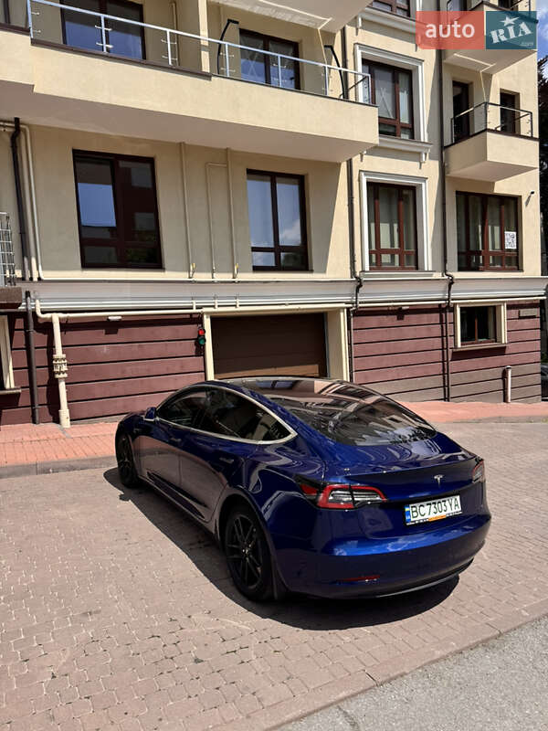 Tesla Model 3 2018 Tesla Model 3 2018