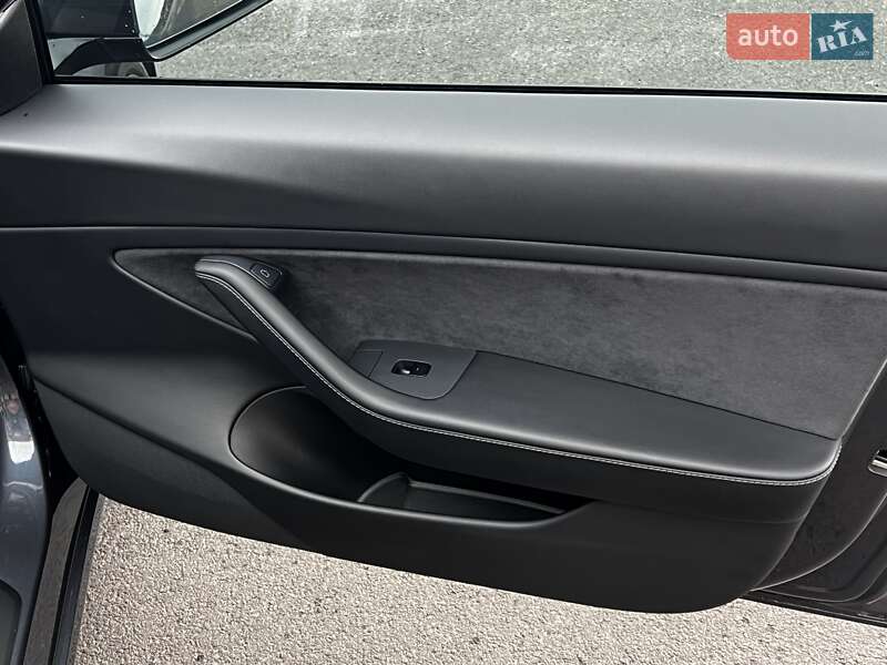 Седан Tesla Model 3 2021 в Вінниці фото 16 Седан Tesla Model 3 2021 в Вінниці