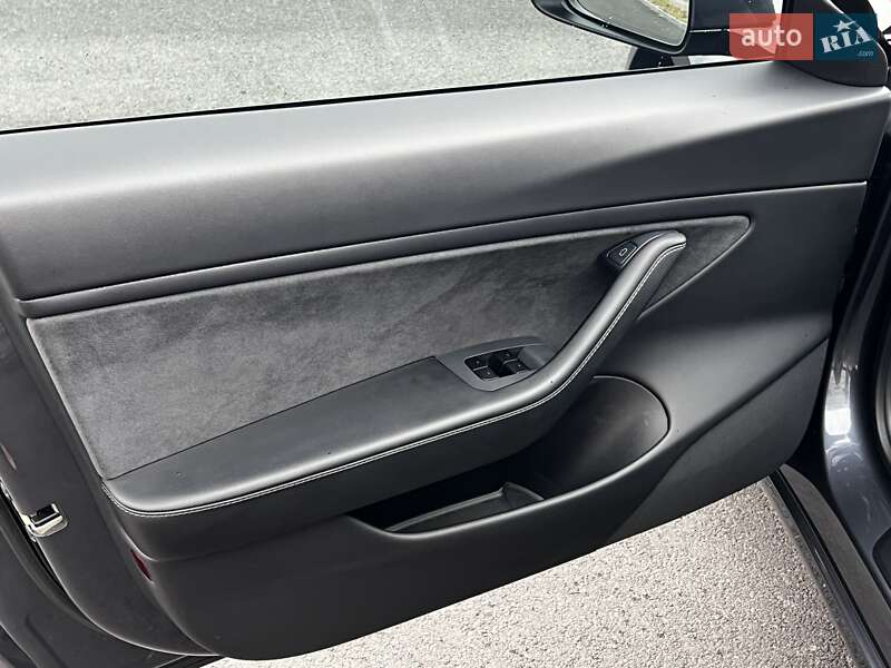 Седан Tesla Model 3 2021 в Вінниці фото 17 Седан Tesla Model 3 2021 в Вінниці