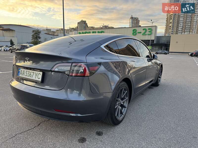 Седан Tesla Model 3 2019 в Києві фото 13 Седан Tesla Model 3 2019 в Києві