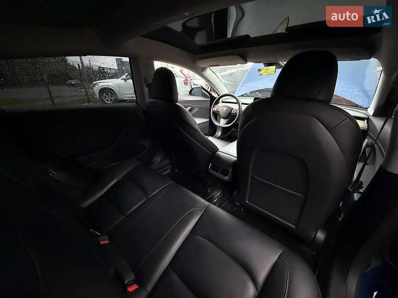 Седан Tesla Model 3 2021 в Луцке фото 15 Седан Tesla Model 3 2021 в Луцке