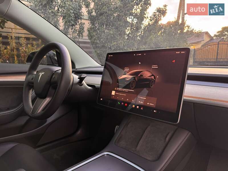 Седан Tesla Model 3 2022 в Одесі