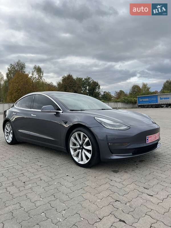 Седан Tesla Model 3 2019 в Сарнах фото 7 Седан Tesla Model 3 2019 в Сарнах