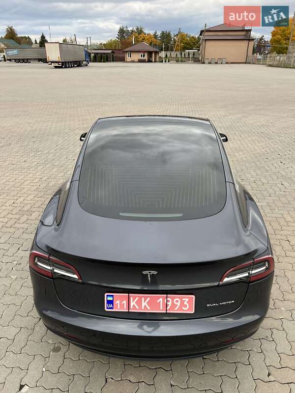 Седан Tesla Model 3 2019 в Сарнах фото 11 Седан Tesla Model 3 2019 в Сарнах