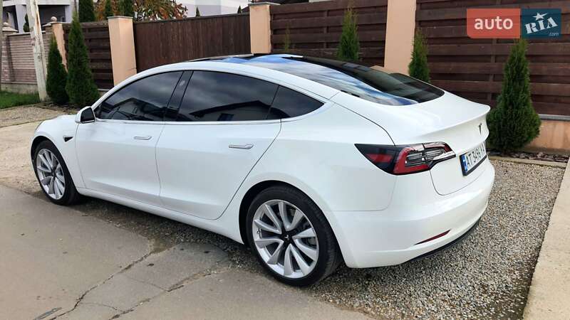 Седан Tesla Model 3 2019 в Івано-Франківську фото 6 Седан Tesla Model 3 2019 в Івано-Франківську