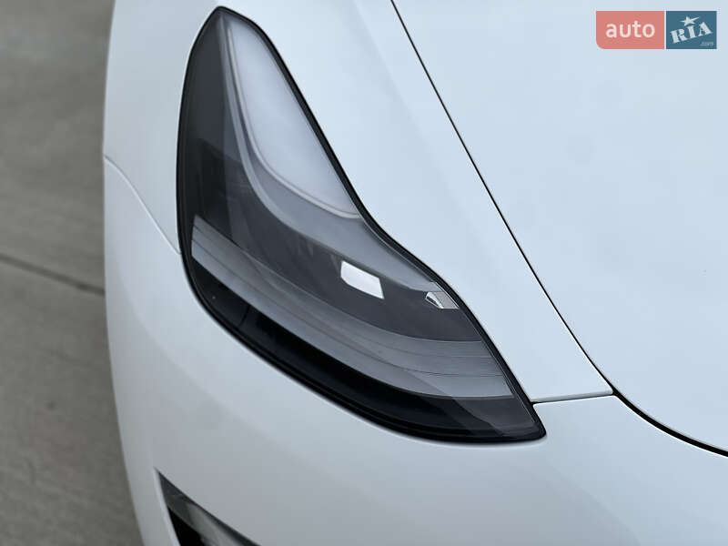 Седан Tesla Model 3 2021 в Луцьку фото 14 Седан Tesla Model 3 2021 в Луцьку