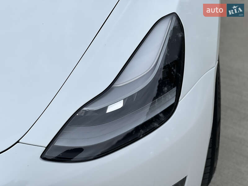 Седан Tesla Model 3 2021 в Луцьку фото 15 Седан Tesla Model 3 2021 в Луцьку