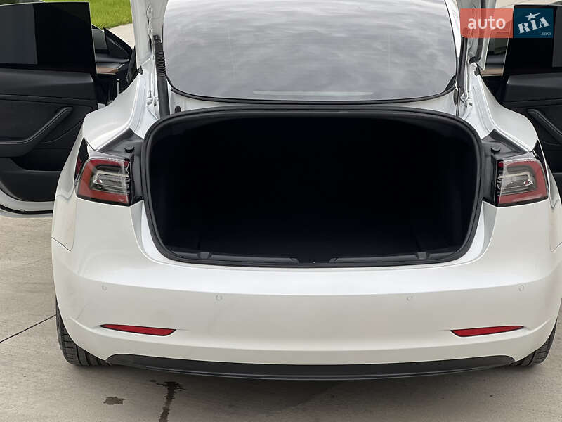 Седан Tesla Model 3 2021 в Луцьку фото 25 Седан Tesla Model 3 2021 в Луцьку