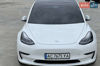 Седан Tesla Model 3 2021 в Луцке