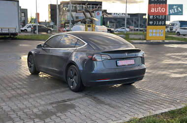 Седан Tesla Model 3 2020 в 