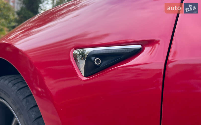 Седан Tesla Model 3 2019 в Львове фото 21 Седан Tesla Model 3 2019 в Львове