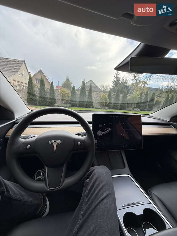 Седан Tesla Model 3 2021 в Луцке фото 42 Седан Tesla Model 3 2021 в Луцке